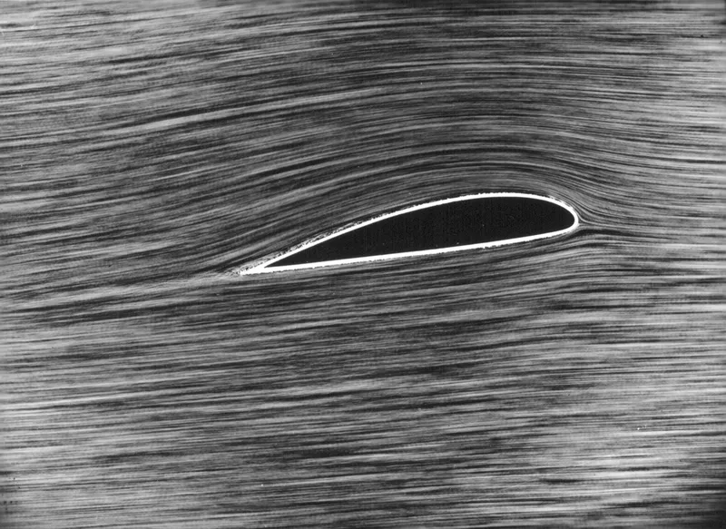 Écoulement normal autour d'un profil