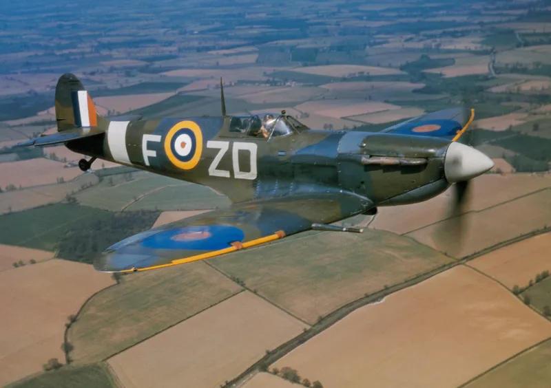 Supermarine Spitfire en vol, RAF, 1942